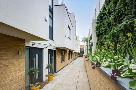Whittlebury Mews West, Primrose Hill, NW1