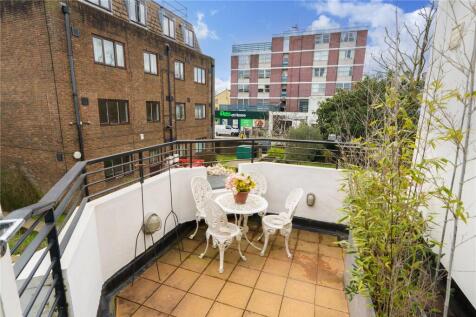 Rochester Mews, Camden, London, NW1