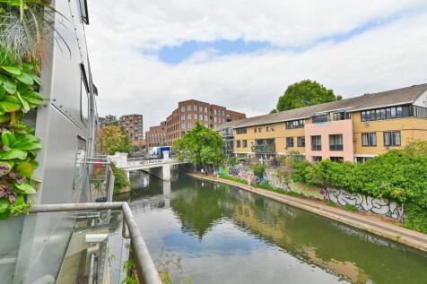 Grand Union Walk, Camden, London, NW1