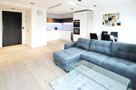 6 Exchange Gardens, London, SW8