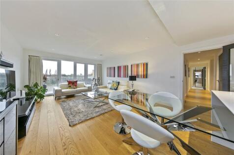 Kew Bridge Road, Brentford, TW8