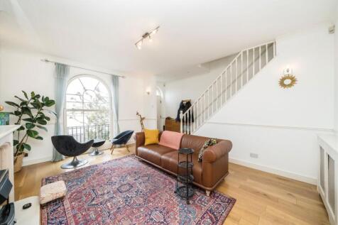 Sovereign Crescent, Rotherhithe