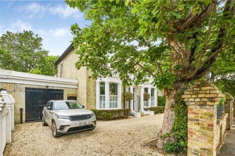 Castelnau, London, SW13