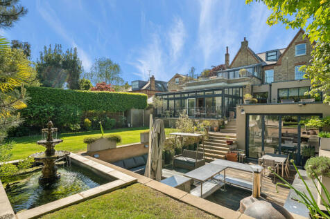 Castelnau, London, SW13