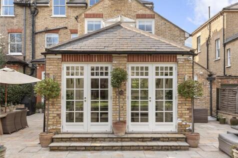 Earlsfield Road, London, SW18