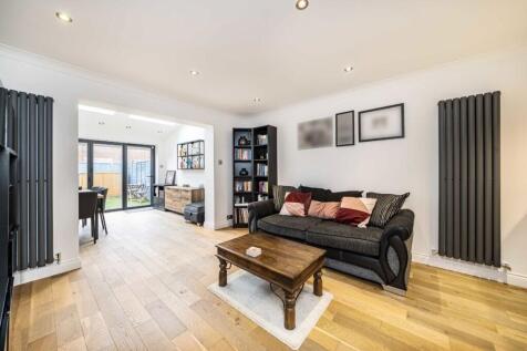 Riverdale Drive, Earlsfield