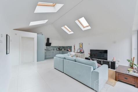 Bickersteth Road, Tooting, London, SW17