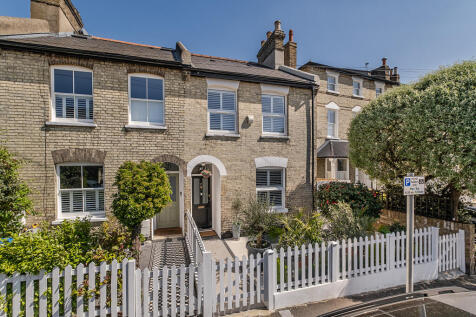 Thornton Road, London, SW19