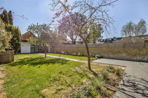 Firs Avenue, East Sheen