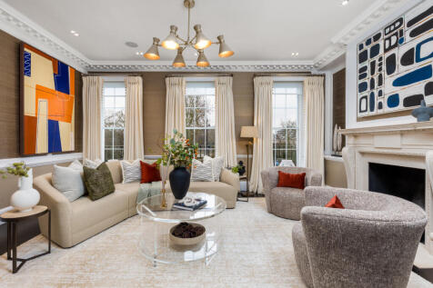 Cheyne Walk, Chelsea, London, SW3
