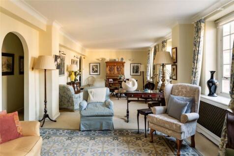 Swan Court, Chelsea Manor Street, Chelsea, SW3