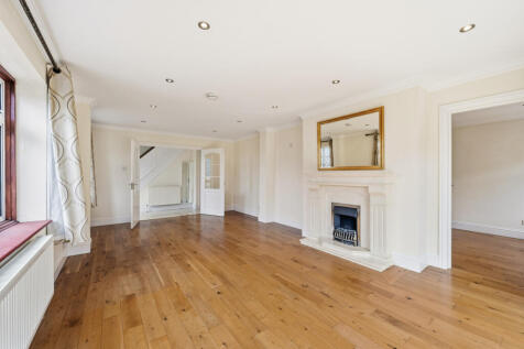 Hampton Close, West Wimbledon, SW20