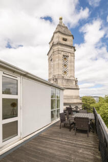 Rosebery Avenue, London, EC1R