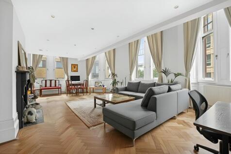 Clerkenwell Road, Clerkenwell, London, EC1M