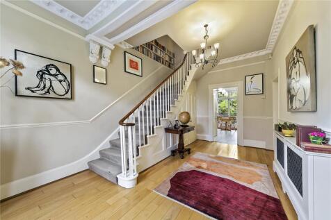 Queens Road, Richmond, TW10