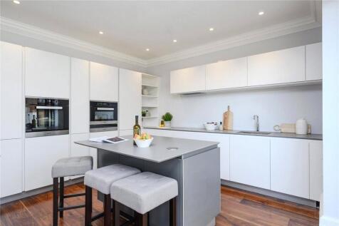 Kings Road, Richmond, TW10