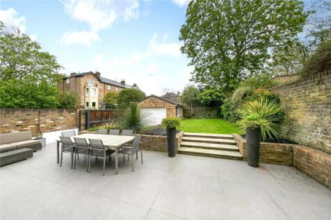Royston Road, Richmond, TW10