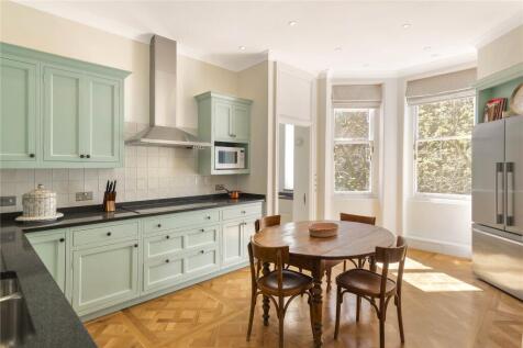 Sloane Court West, London, SW3
