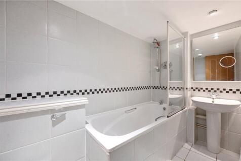 Ludgate Hill, London, EC4M