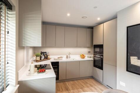 Egerton Road,
Twickenham,
TW27SL