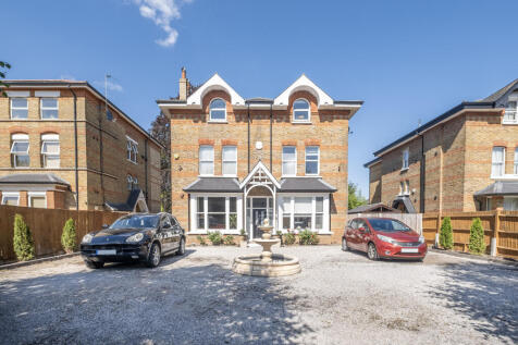 Stanley Road, Teddington, TW11