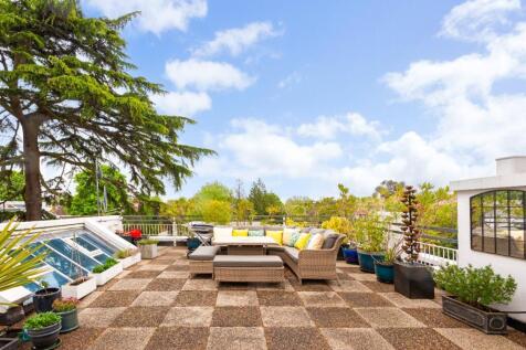 Clubhouse Apartments, Strawberry Hill