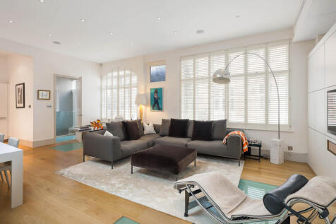Ennismore Gardens Mews, Knightsbridge, London, SW7