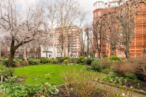 Hyde Park Gate, London SW7
