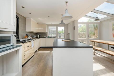 Dalgarno Gardens, North Kensington, W10