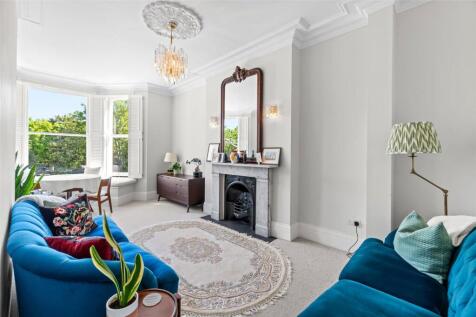 Cambridge Park, Twickenham, TW1