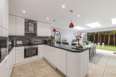 Candler Mews, Twickenham, United Kingdom, TW1