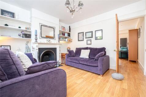 Staten Gardens, Twickenham