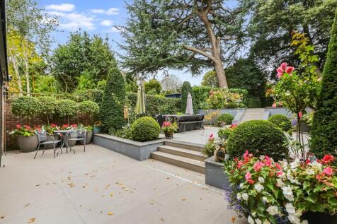 Martineau Drive, London, TW1