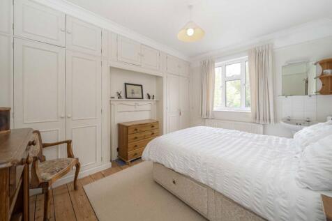 St. Margarets Road, St. Margarets