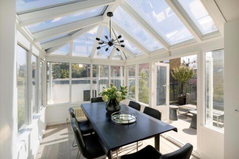 Pembridge Villas, Notting Hill, W11