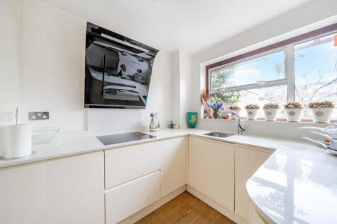 Hardwick Green, Ealing, W13