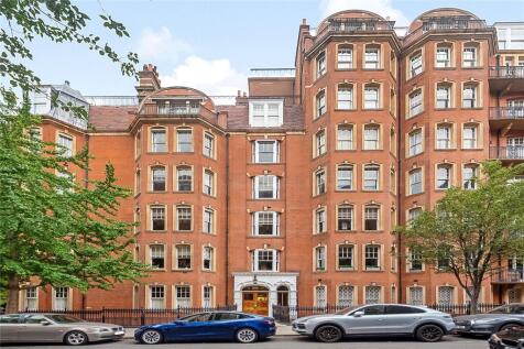 Oakwood Court, London, W14