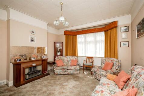 Gunnersbury Gardens, London, W3