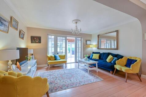 Saxon Drive, West Acton, London, W3
