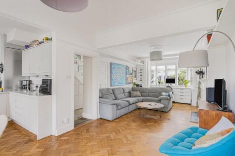 Clitherow Avenue, Hanwell, W7
