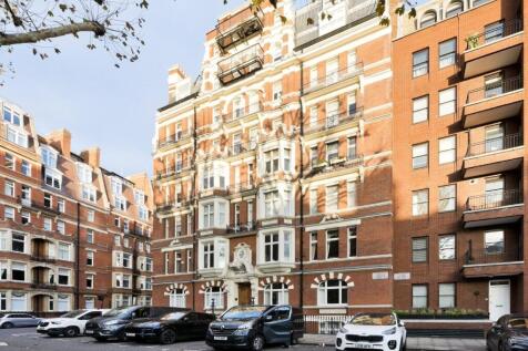 Iverna Court, 
Kensington, W8