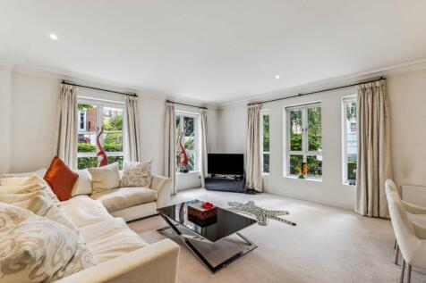 Magnolia Lodge, Kensington Green, W8