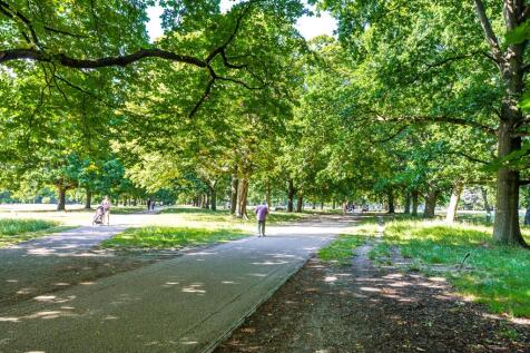 Longfield Avenue, LONDON