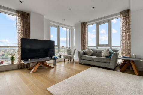 Skyline House, Dickens Yard, London, W5