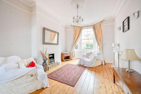 Overdale Road, Northfields, London, W5
