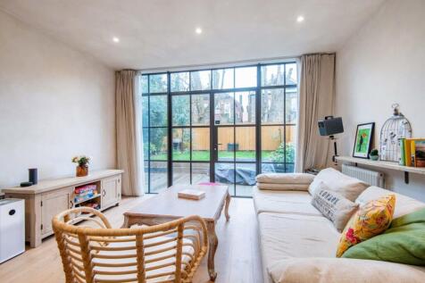 Granville Gardens, Ealing