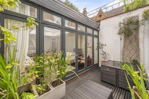Macklin Street, 
Covent Garden, WC2B