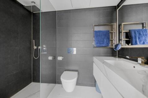 Centre Point, 
101 -103 New Oxford Street, WC1A