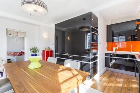 Tavistock Court, Tavistock Square, Bloomsbury, London, WC1H