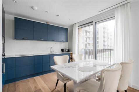 Jubilee Walk, London, WC1X